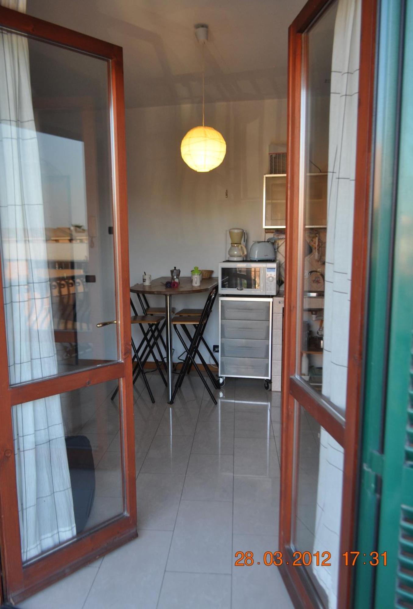 Flatinrome Residence Fiera Ponte Galeria Room photo